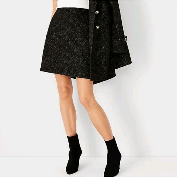 Ann Taylor Black Tweed & Silver Metallic Glitter Mini Skirt Size 10 ~ skirt only - Picture 1 of 5